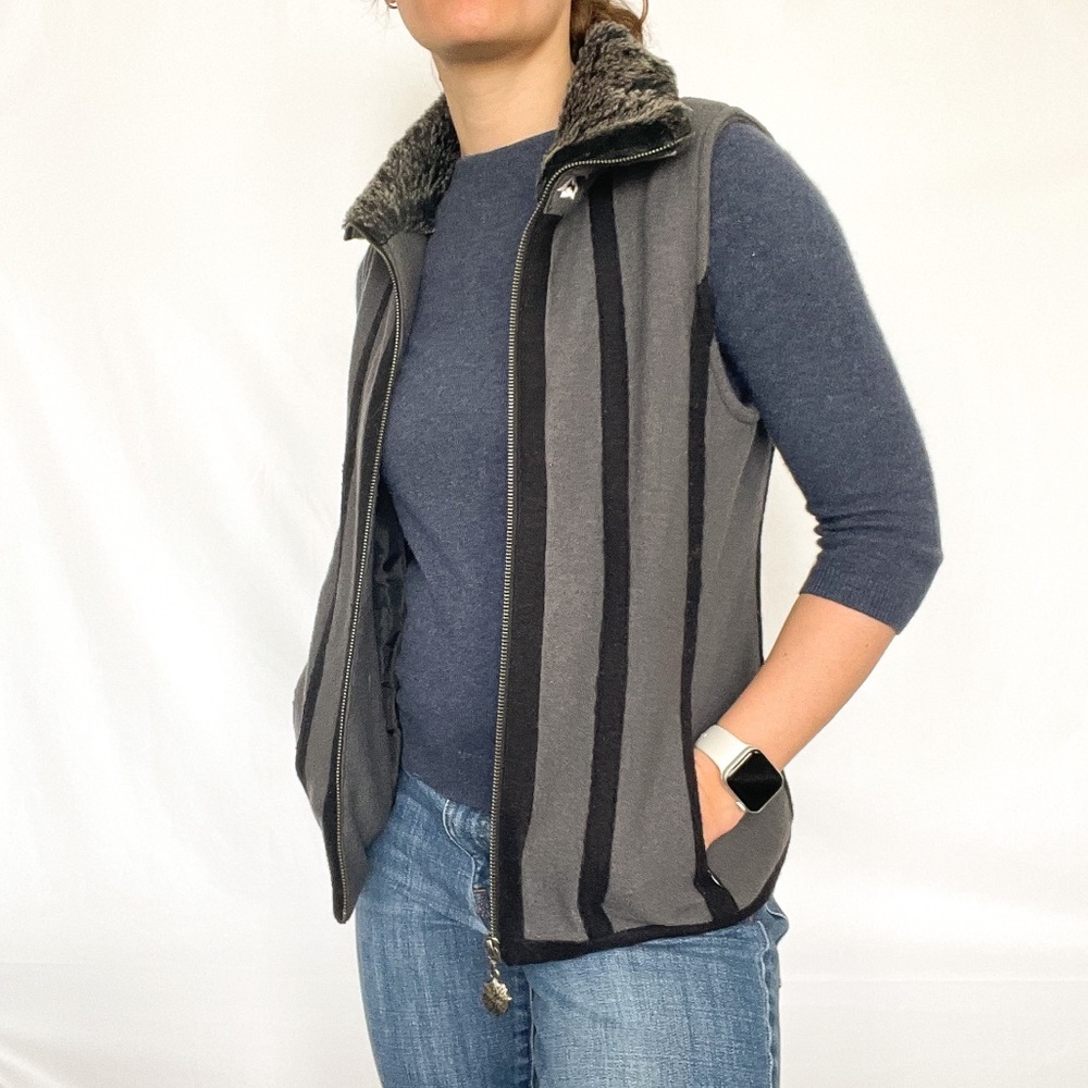 Icelandic Design Gray Wool Vest Women Size Small - Picture 4 of 16